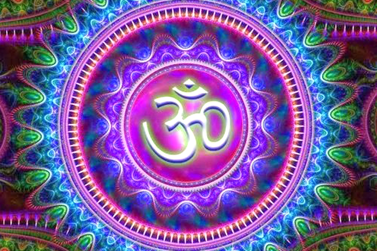 இறைவனுடன் இணைவதே மந்திரமாகும்